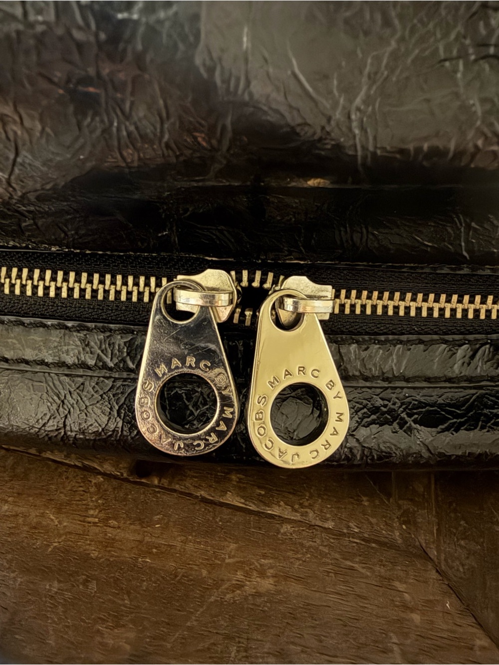 EUC Marc By Marc Jacobs Turnlock Posh Bag Black Patent Leather Satchel - Picture 10 of 16